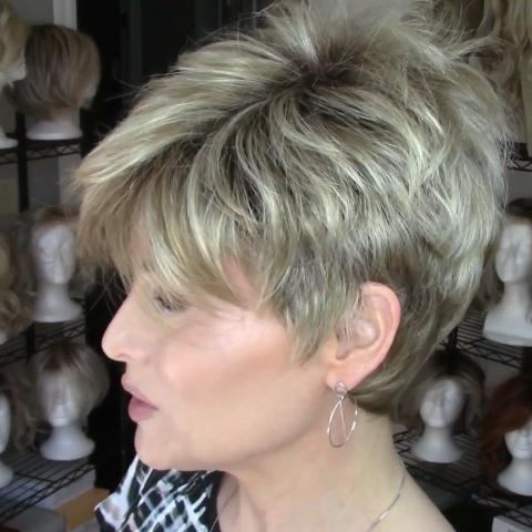 Sweet Romantic Gold Brown Short Wig