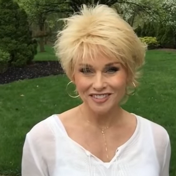 Hipster Gold Short Wig