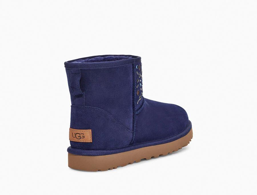 Classic Mini Stud II