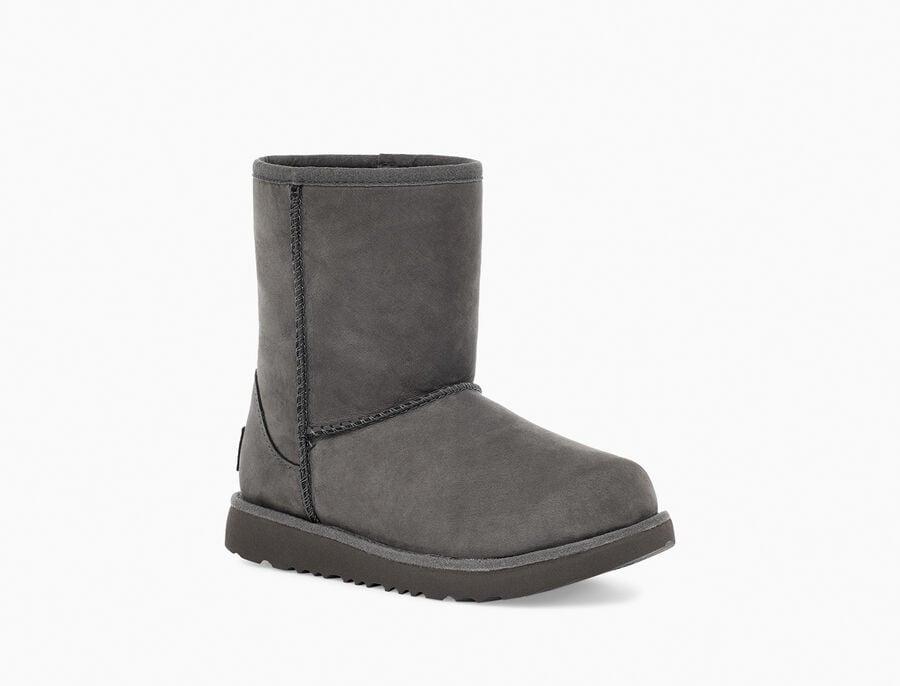 Classic II Weather Short