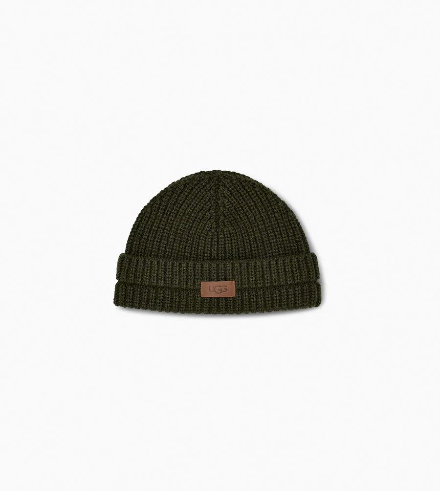 Ribbed Cuff Skully Hat