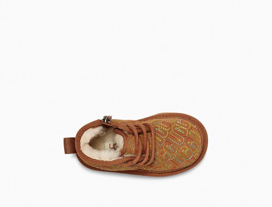 Neumel II Graphic Stitch