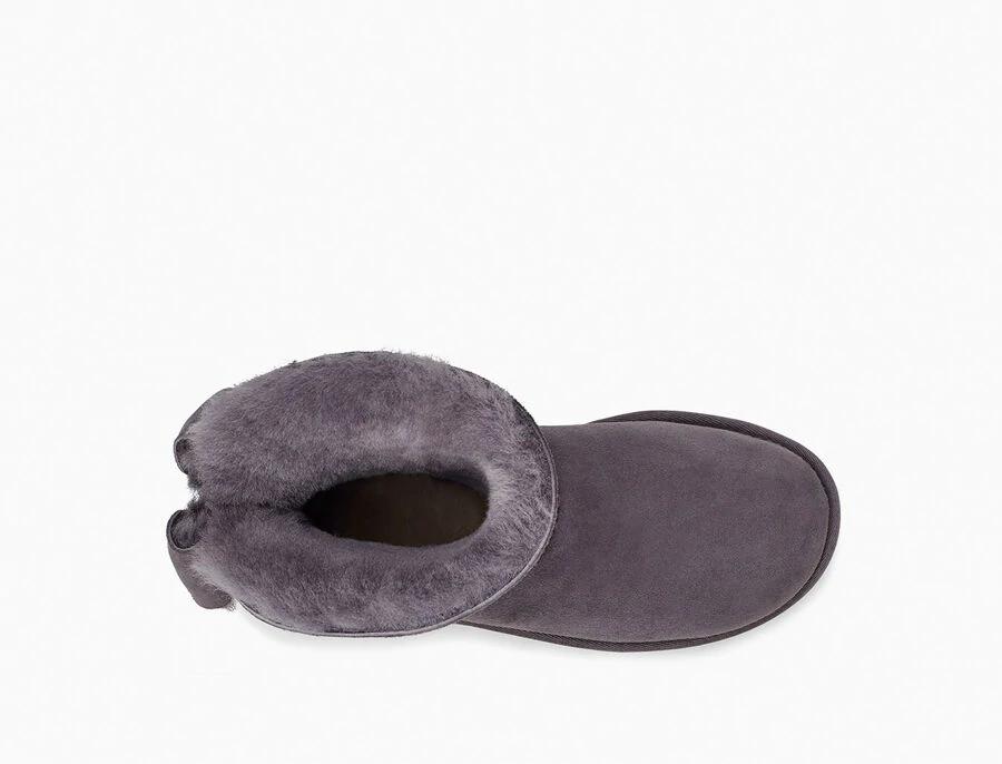 Classic Short Cuffed Bow