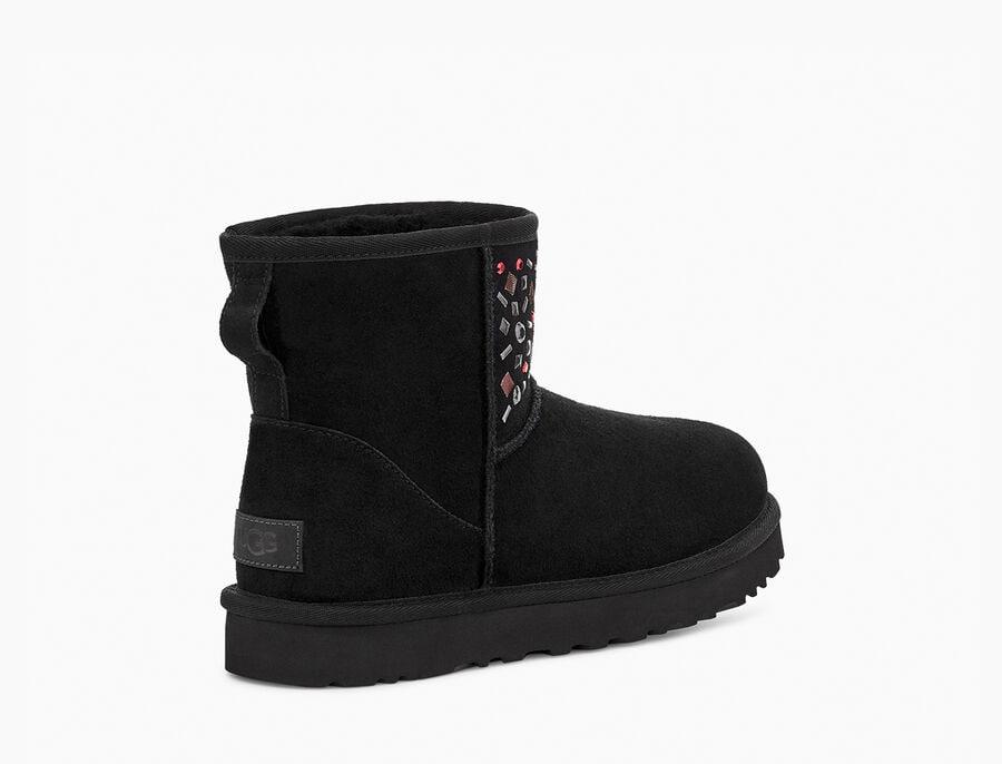 Classic Mini Stud II