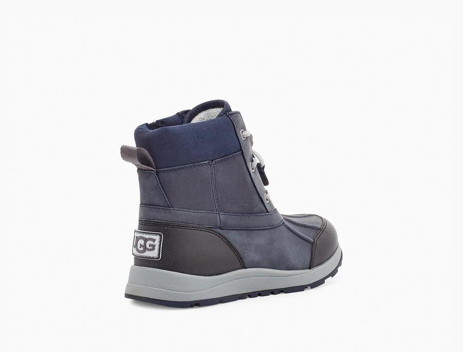 Turlock Leather Weather