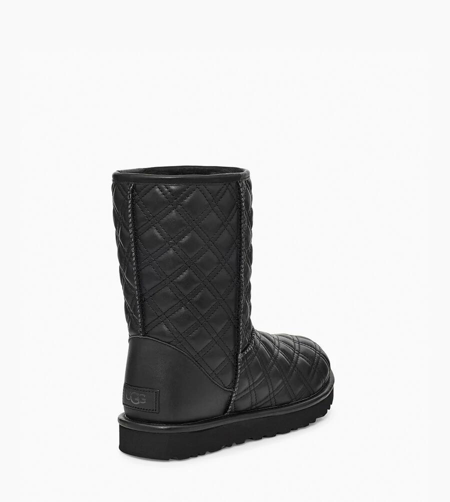 Classic Short II Quilted