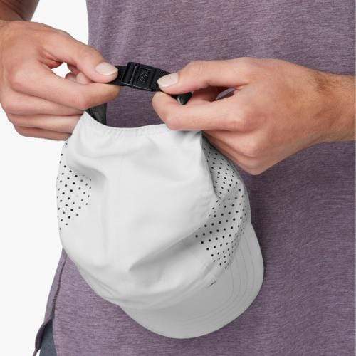 On Running Lightweight Cap in Grey