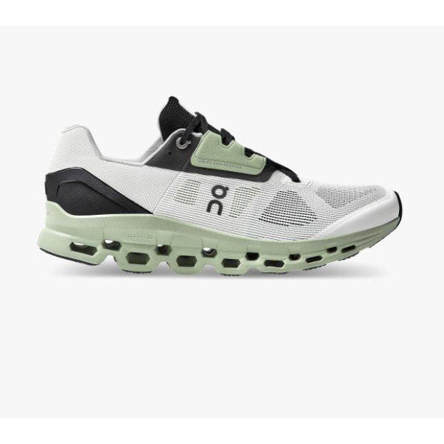 ON Running Men's Cloudstratus Running Shoes