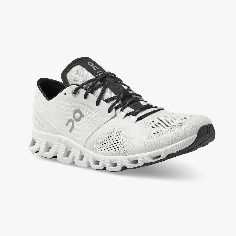 On Men's Cloud X Training Shoes - White/Black