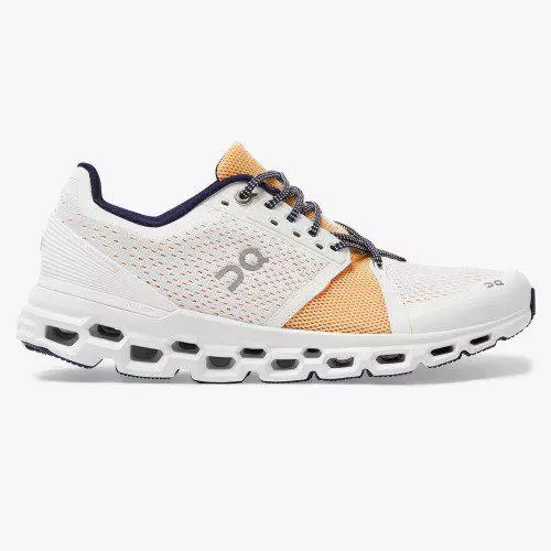 ON Running Women's Cloudstratus Running Shoes