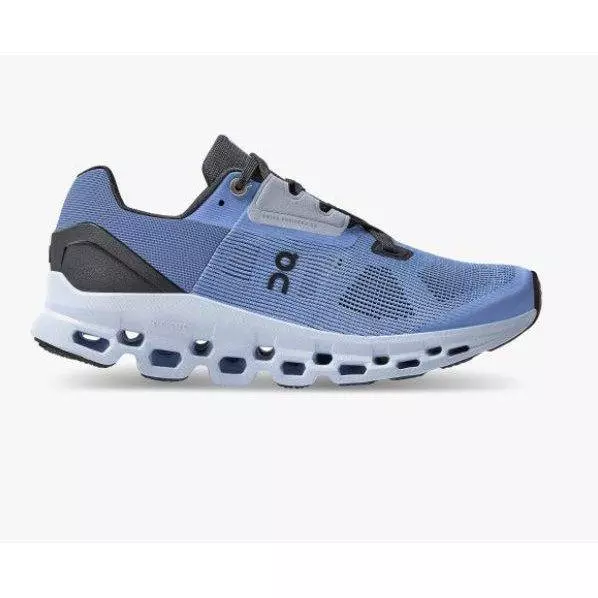 ON Running Women's Cloudstratus Running Shoes