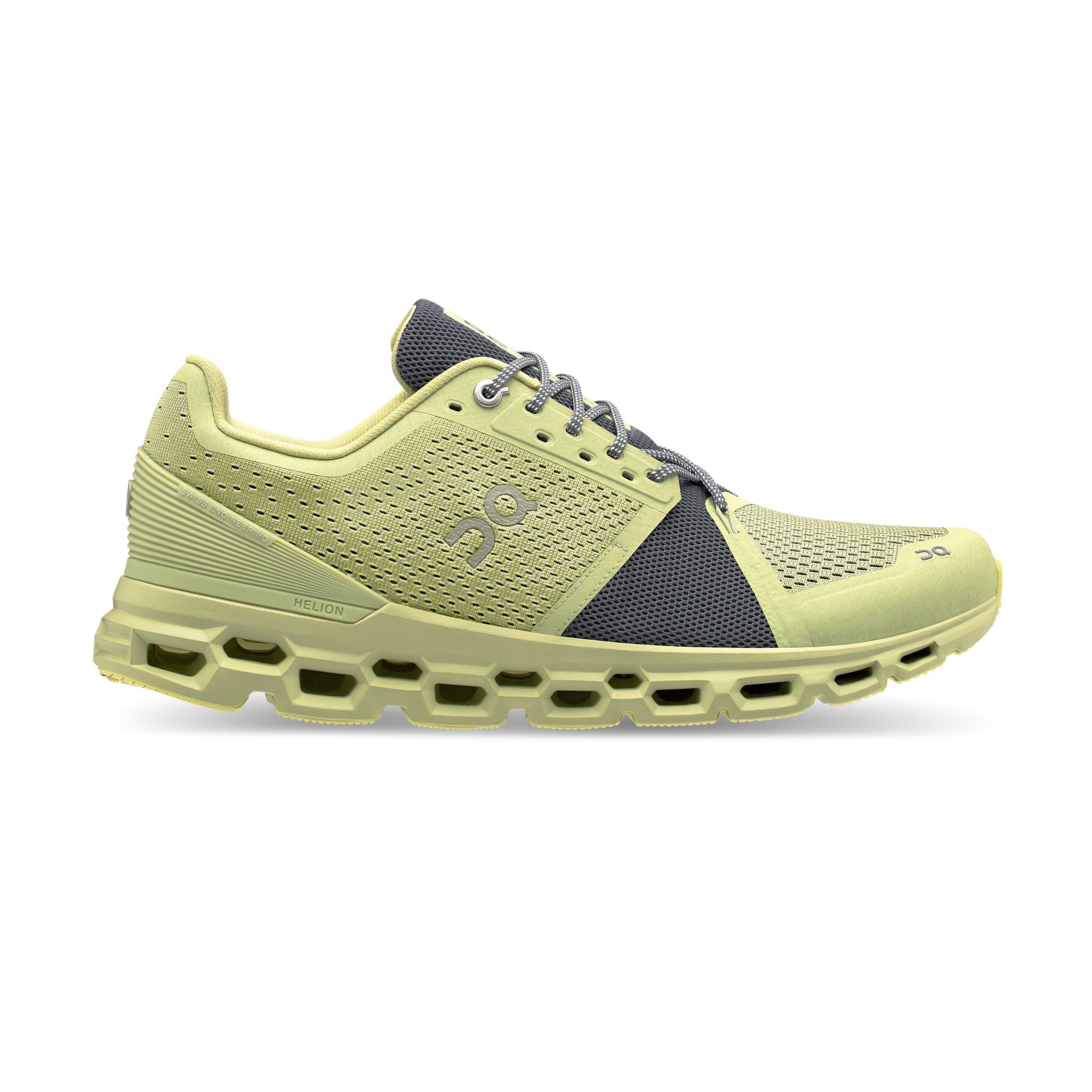 ON Running Men's Cloudstratus Running Shoes
