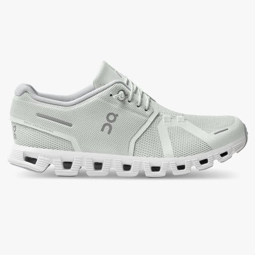 ON Running Women's Cloud 5 Running Shoe