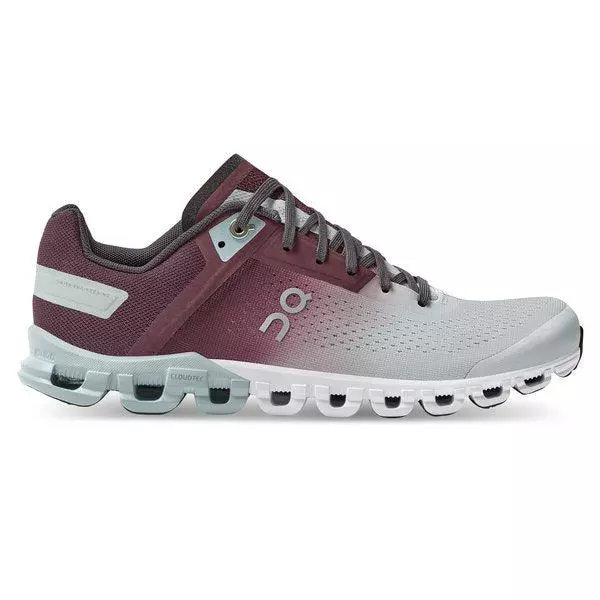 ON Running Women's Cloudflow Running Shoe