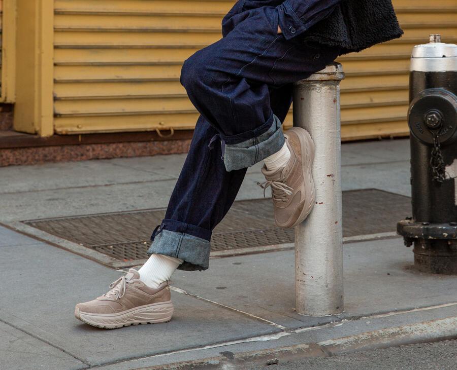 All Gender Hoka X Eg Bondi L