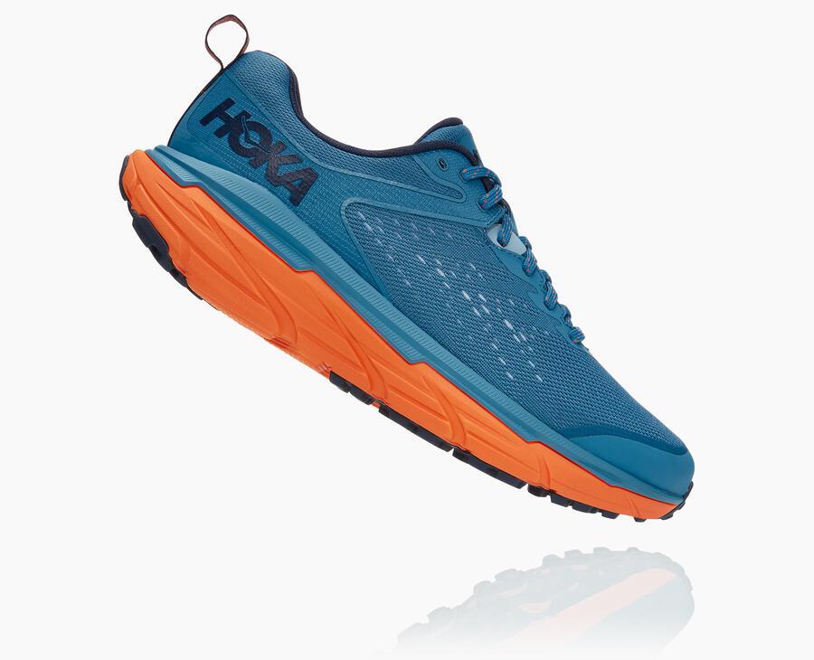 Men's Challenger ATR 6