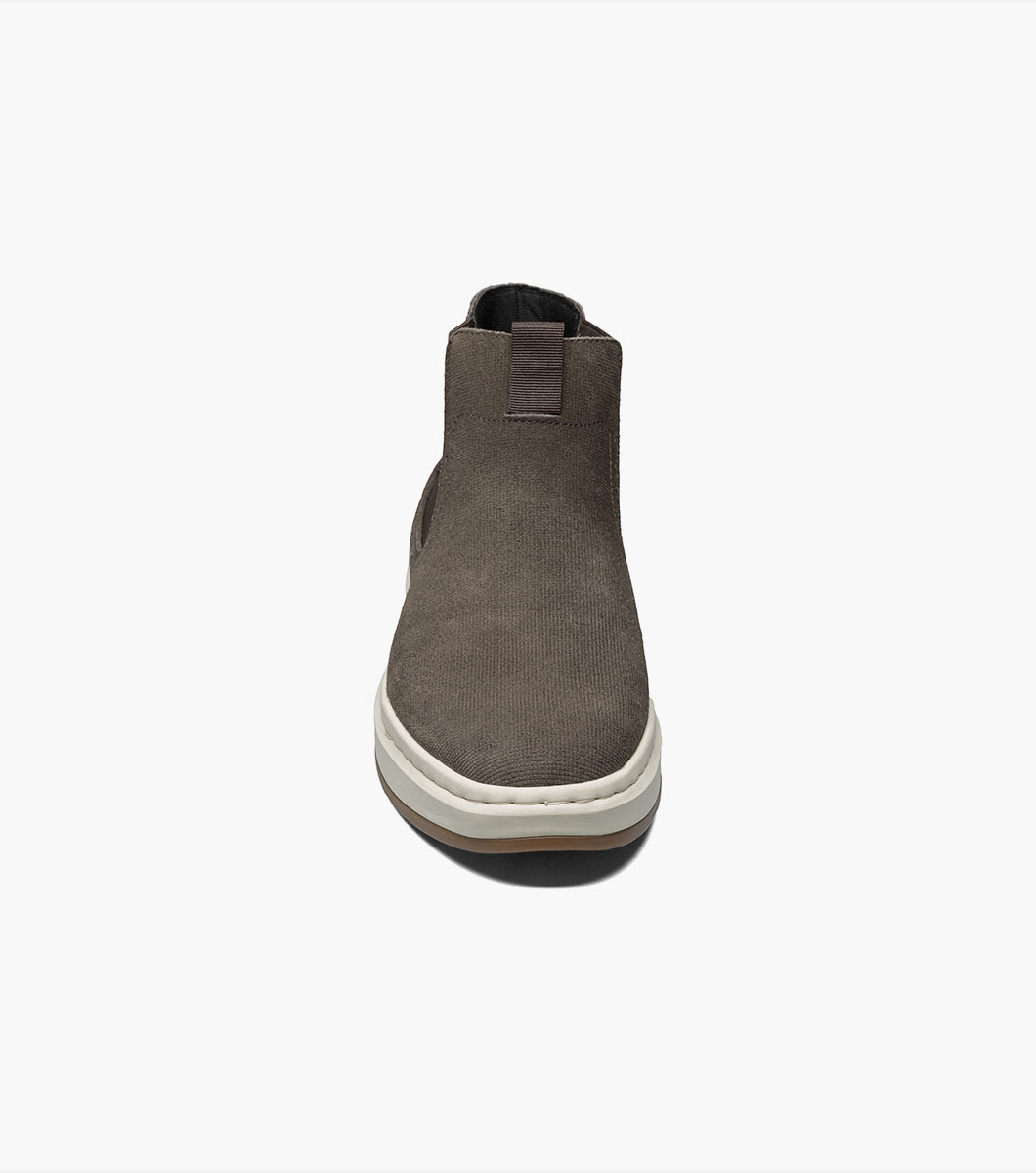Cooper Plain Toe Chelsea Boot