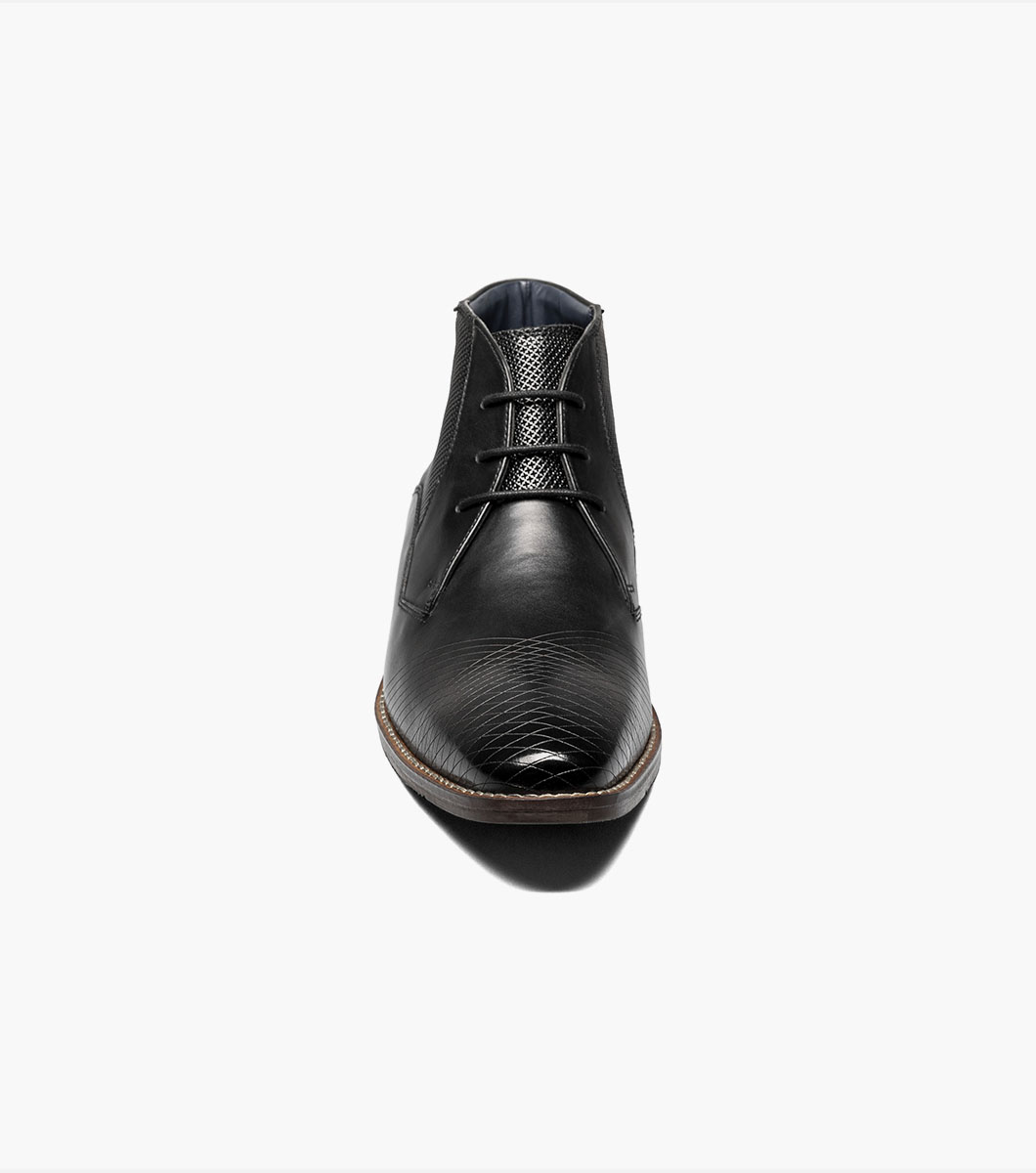 Jorah Plain Toe Laser Chukka Boot