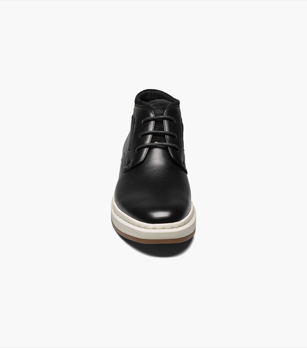 Corbin Plain Toe Chukka Boot