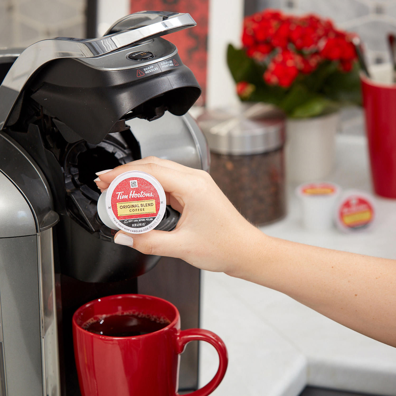 Tim Hortons Premium Medium Roast K-Cup Coffee Pods, Original Blend, 100 ct.