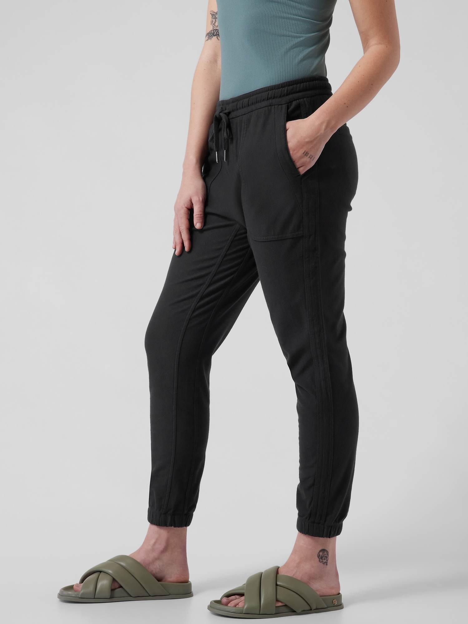 Farallon Jogger
