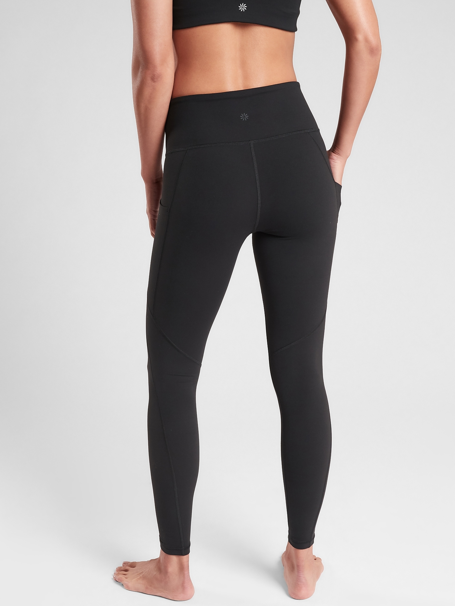 Salutation Stash Pocket Tight