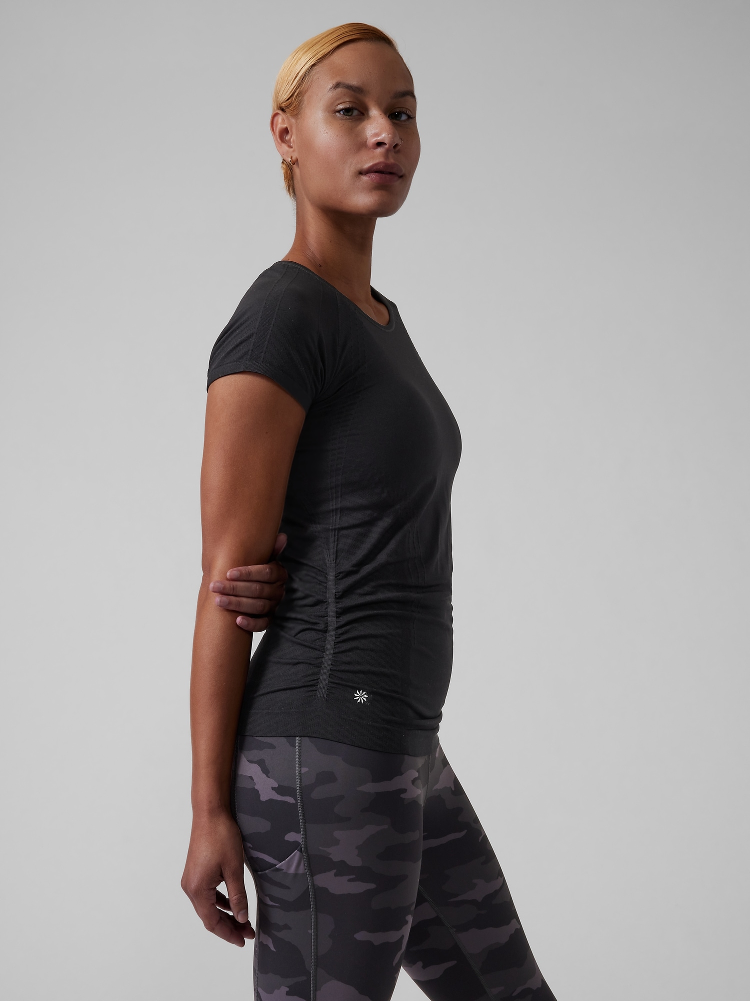 Speedlight Seamless Tee
