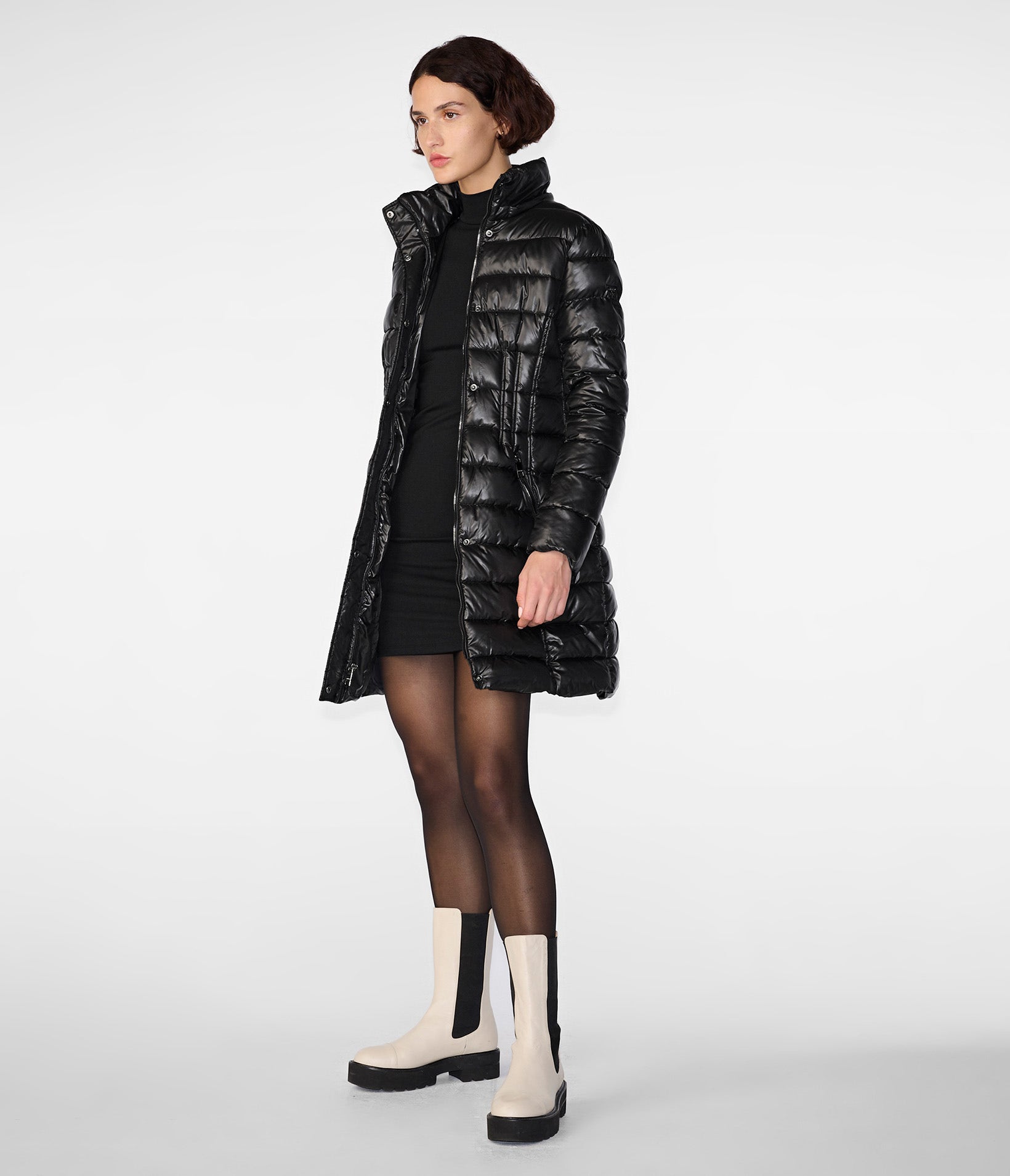 Midweight Long Hooded Puffer