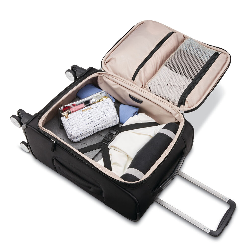 Mobile Solution Everyday Carry-On Spinner