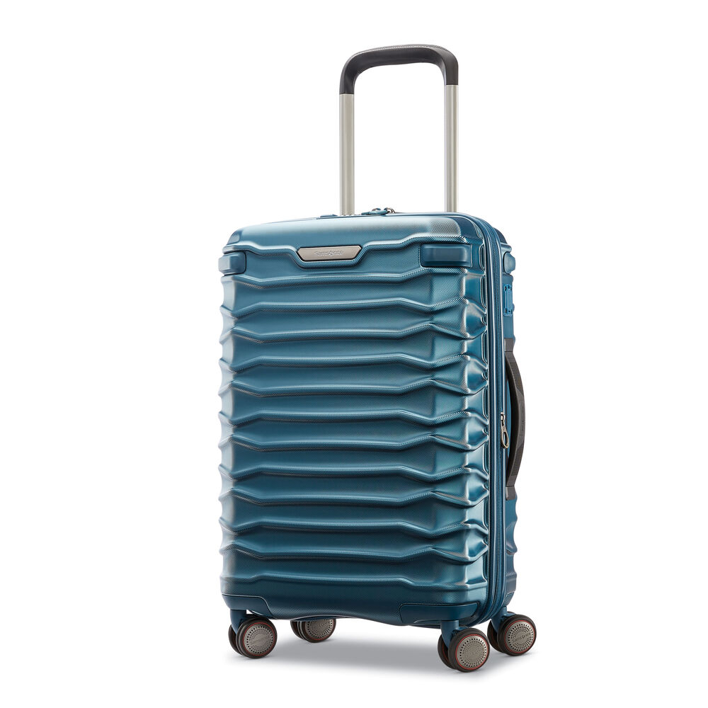 Stryde 2 22x14x9 Carry-On Glider