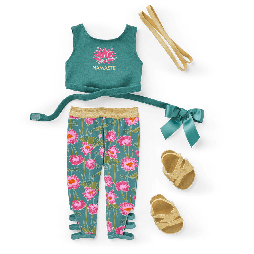 Relax & Refresh Outfit for 18-inch Dolls