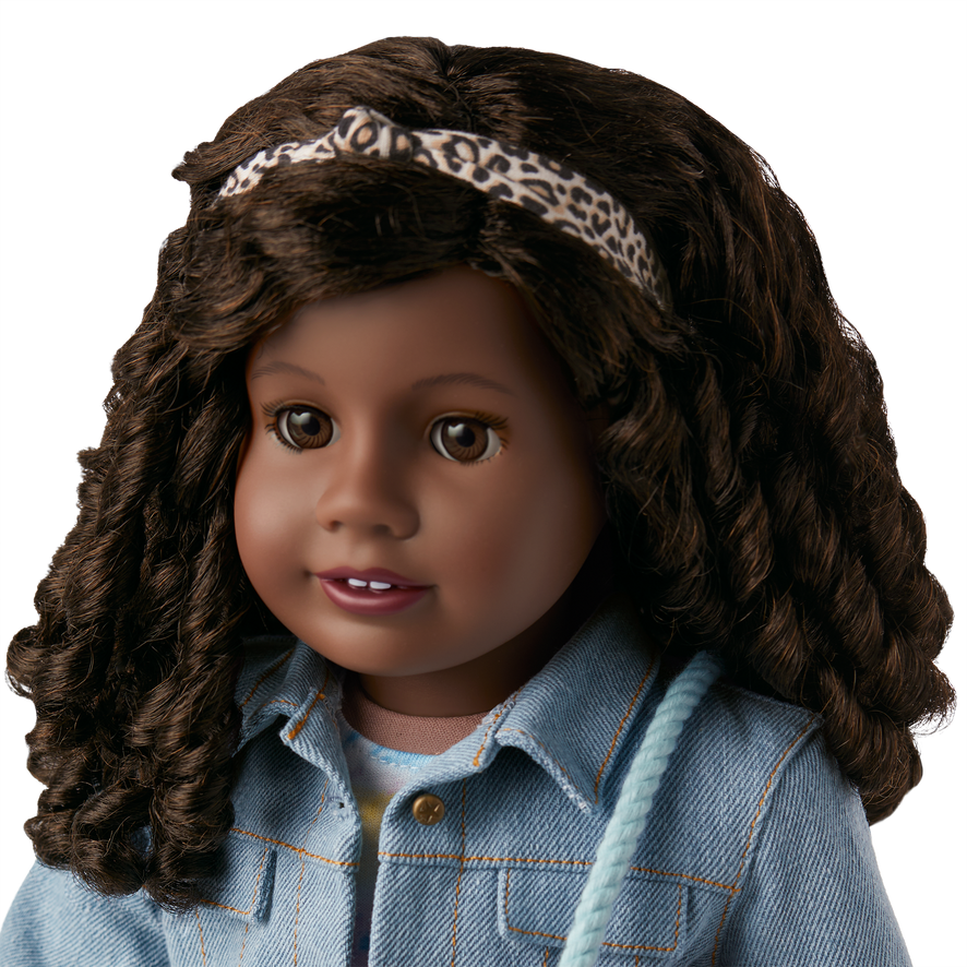 Truly Me™ 18-inch Doll #106 + Show Your Artsy Side Accessories