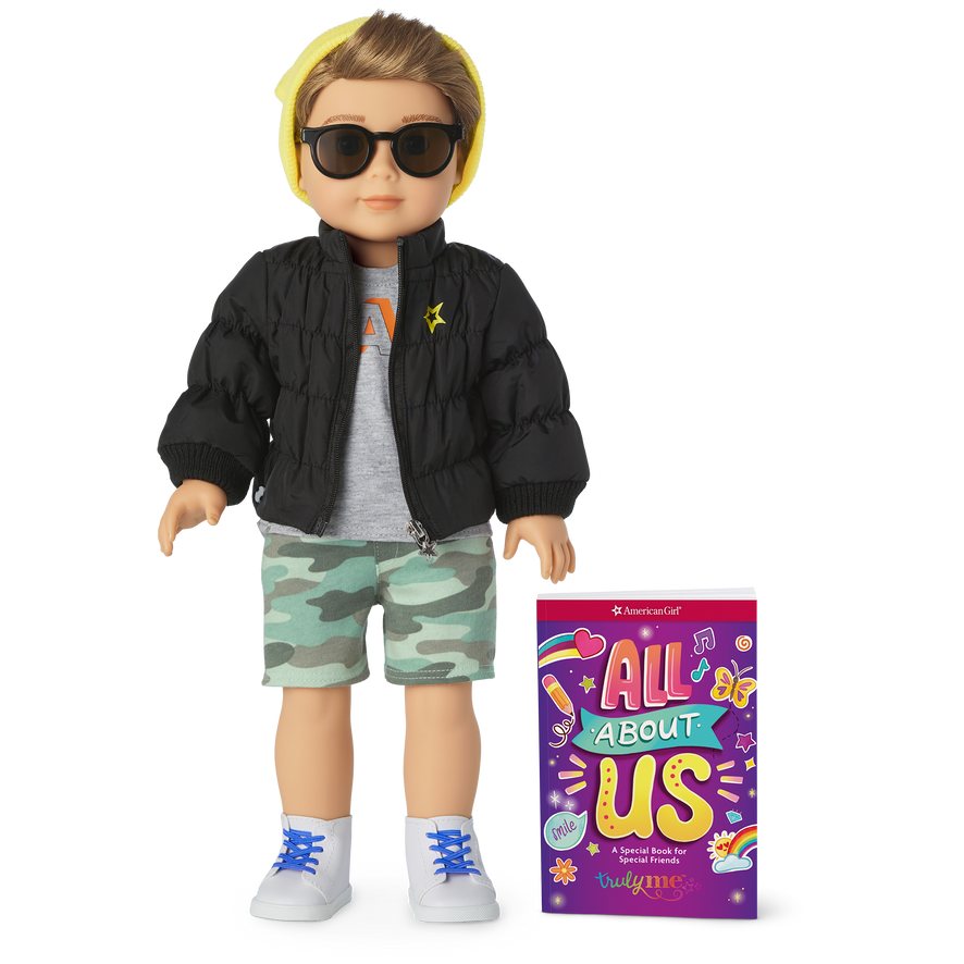 Truly Me™ 18-inch Doll #104 + Show Your Strong Side Accessories