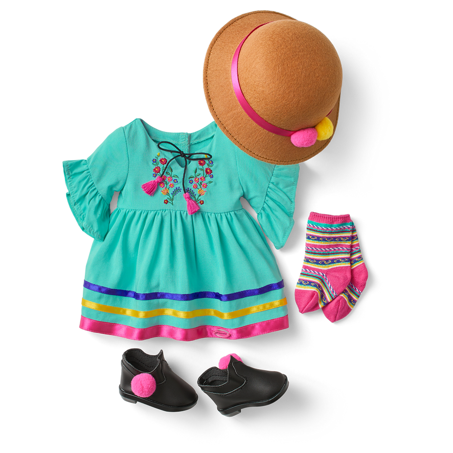 World Traveler in Peru & Peruvian Souvenir Set for 18-inch Dolls