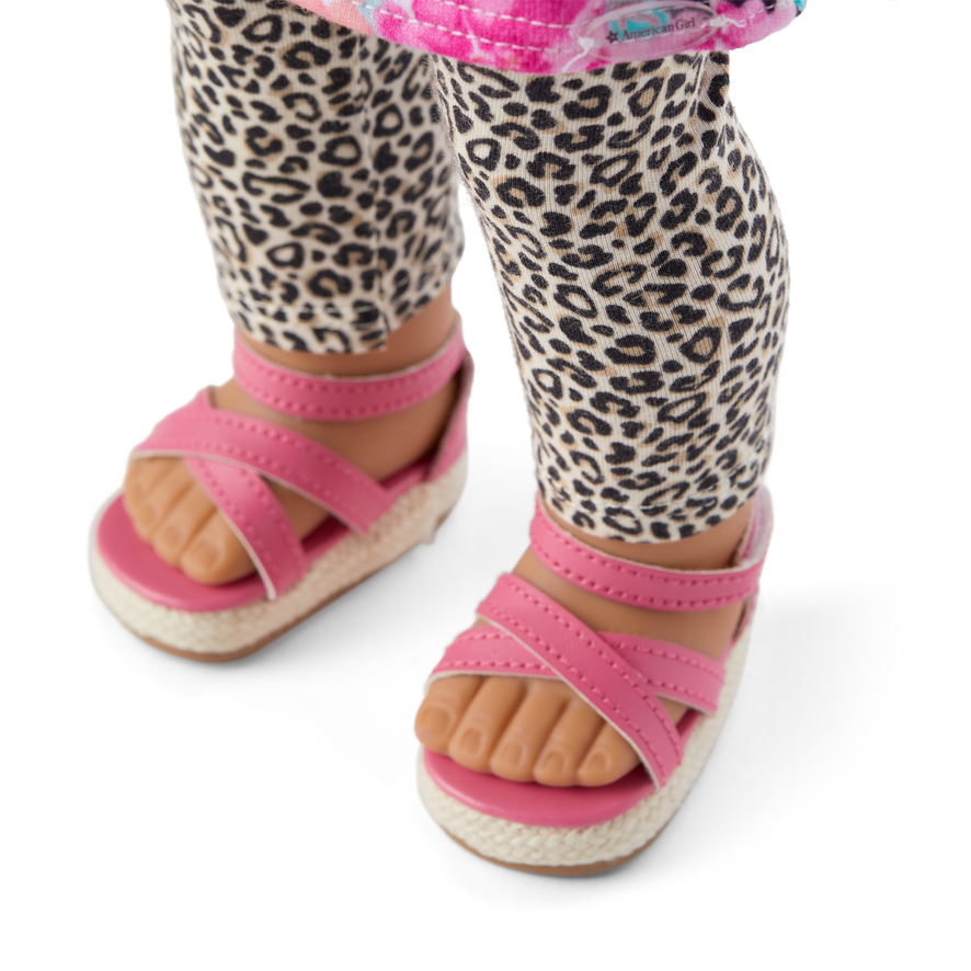 Truly Me™ 18-inch Doll #117 + Show Your Sweet Side Accessories