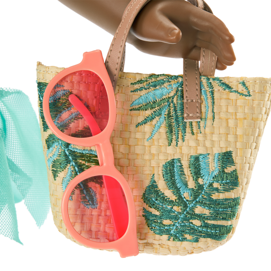 Fun in the Sun Travel Outfit for 18-inch Dolls
