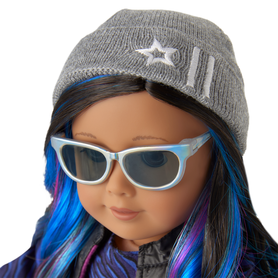 Truly Me™ Doll #92 + Seriously Stylish Accessories