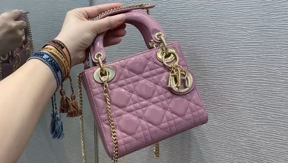 Dior Caro