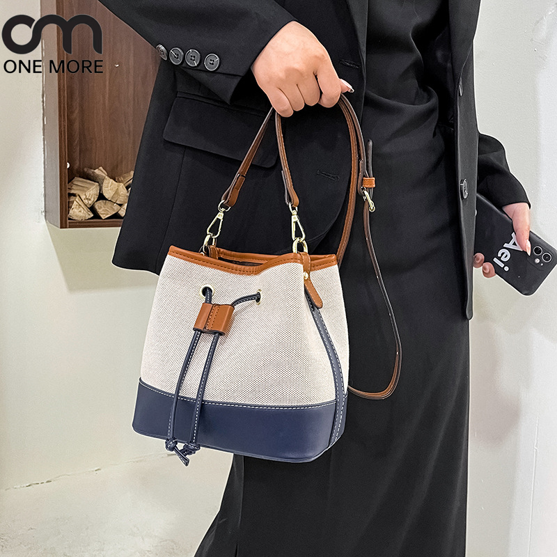 トートバッグ ズック  帆布 コラージュ　バッグ ストラップ　大容量　通勤　カジュアル