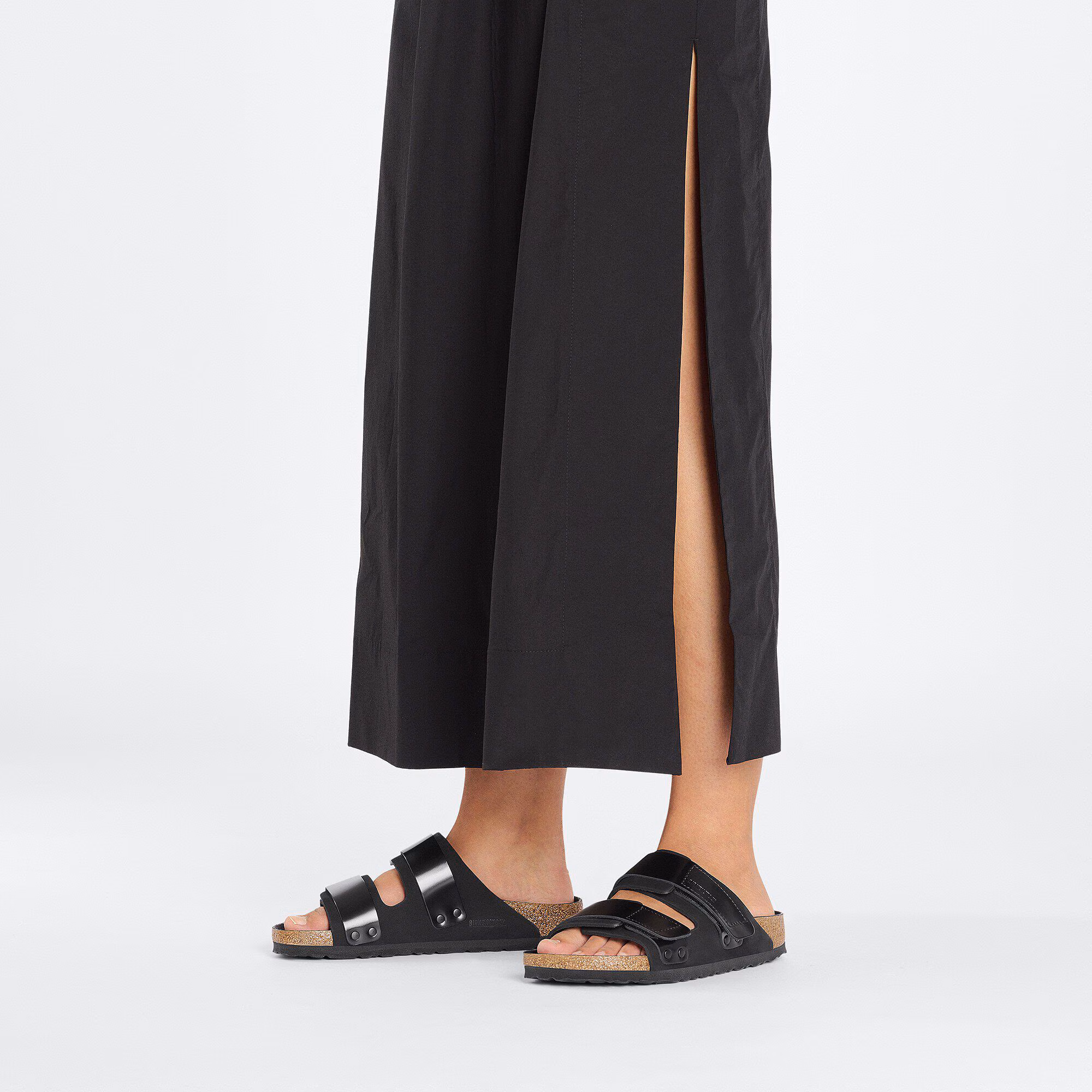 Uji Cuir nubuck - Black
