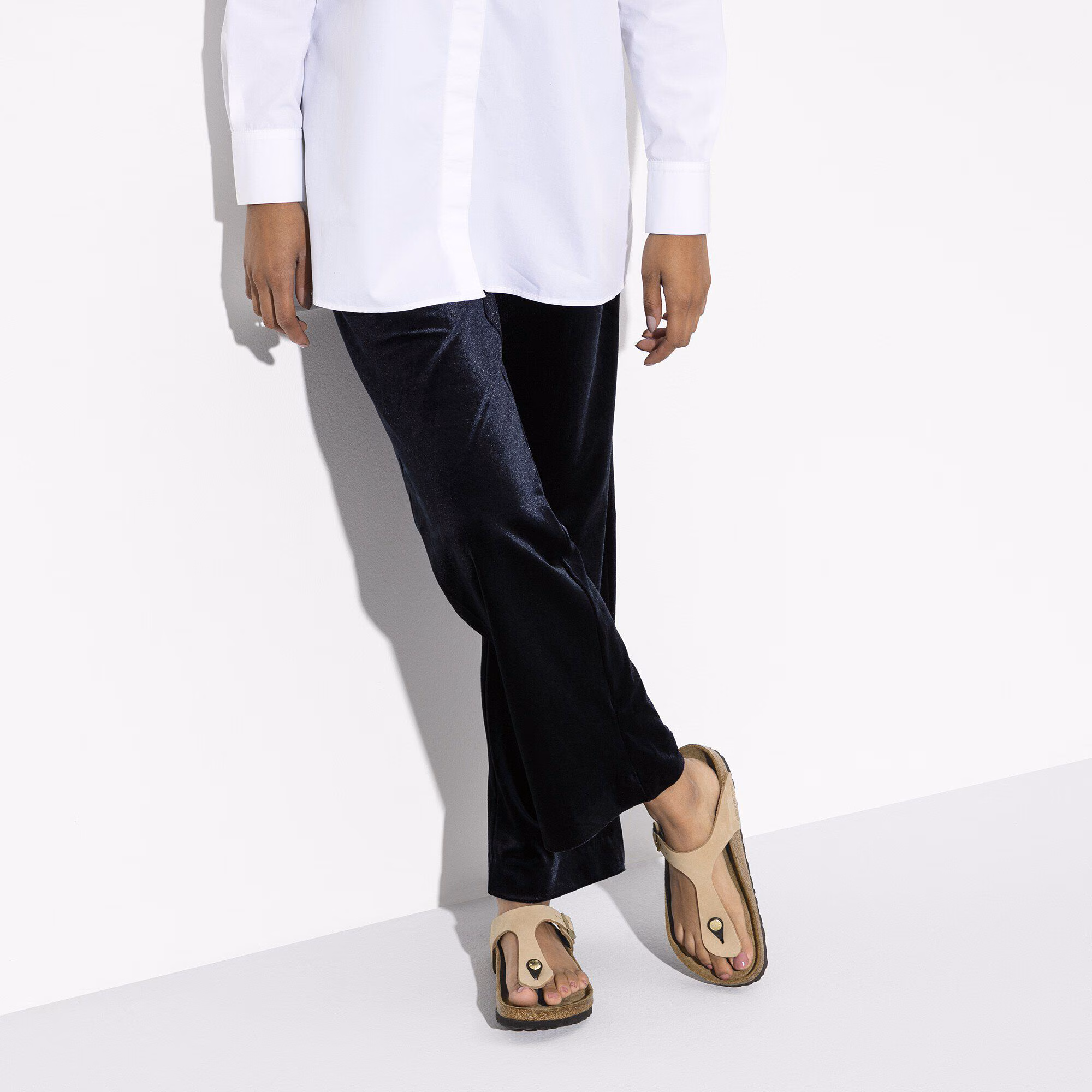 Gizeh Lit de pied souple Cuir nubuck - Sandcastle