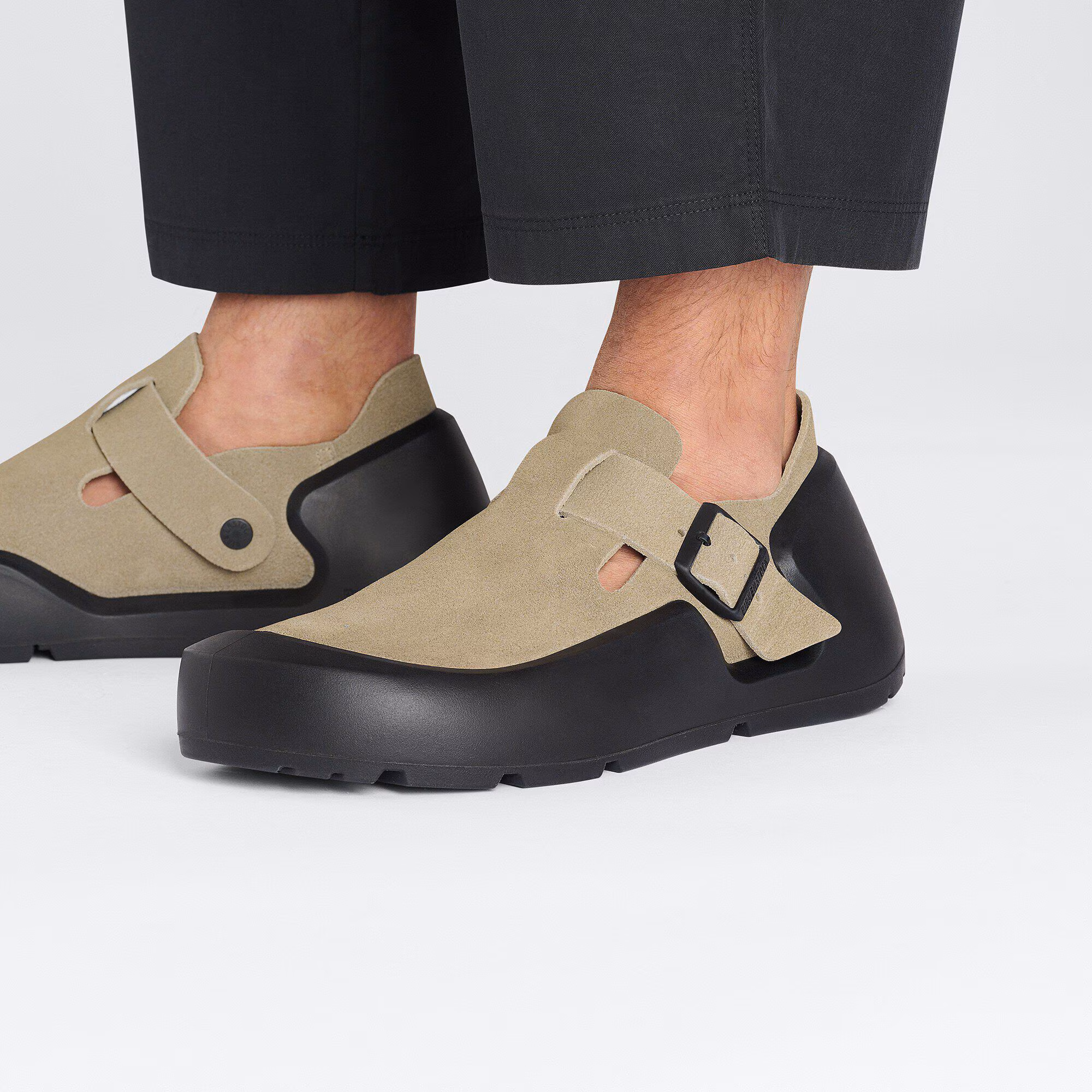 Reykjavik Cuir nubuck - Taupe