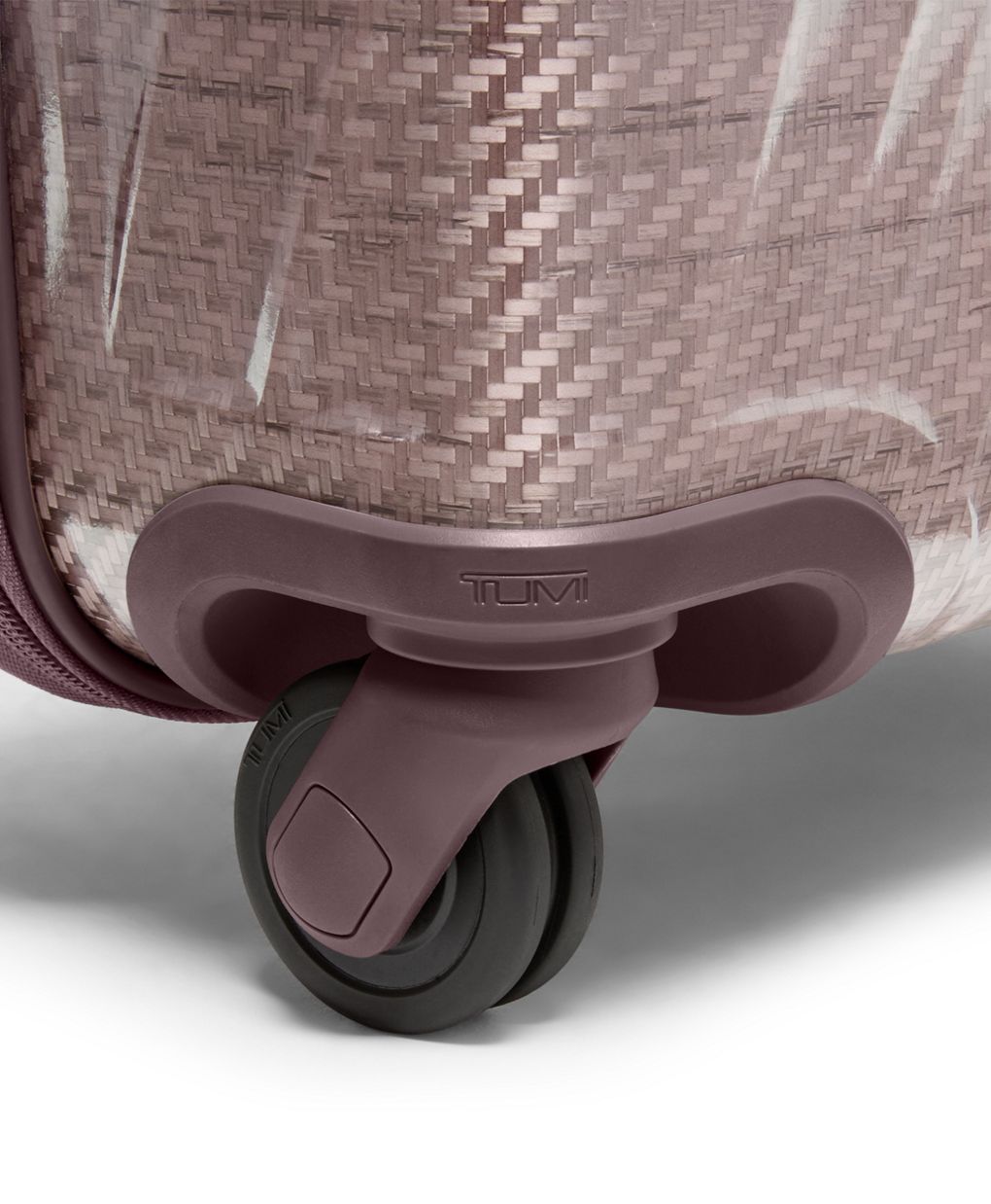 International 4 Wheeled Carry-On