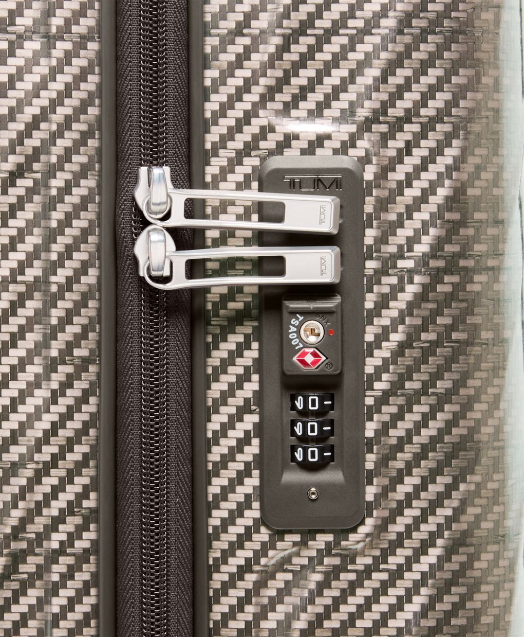 International 4 Wheeled Carry-On