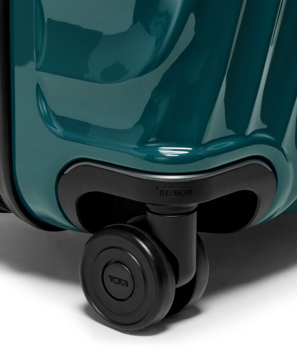 Continental Expandable 4 Wheeled Carry-On