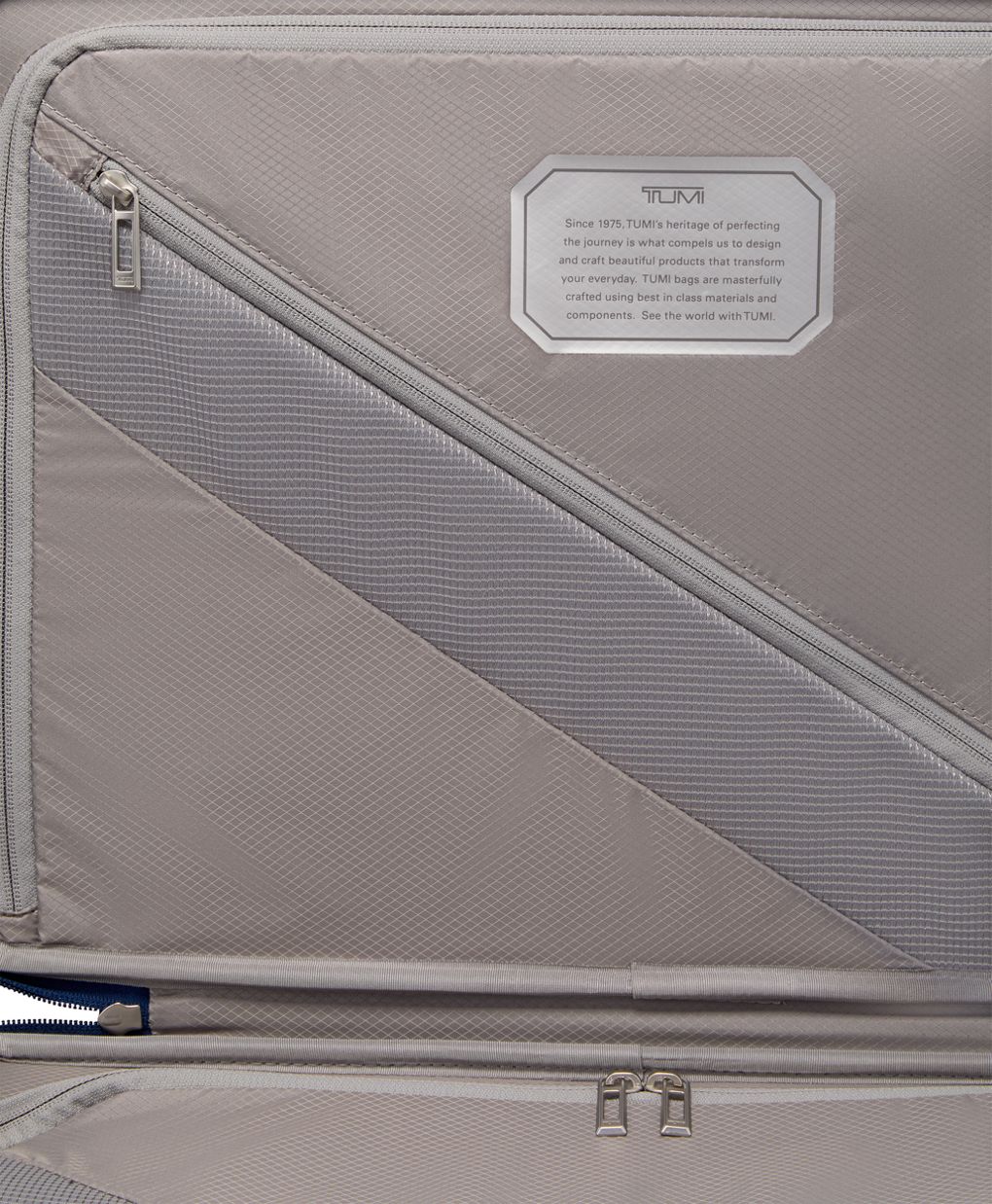 International 4 Wheeled Carry-On