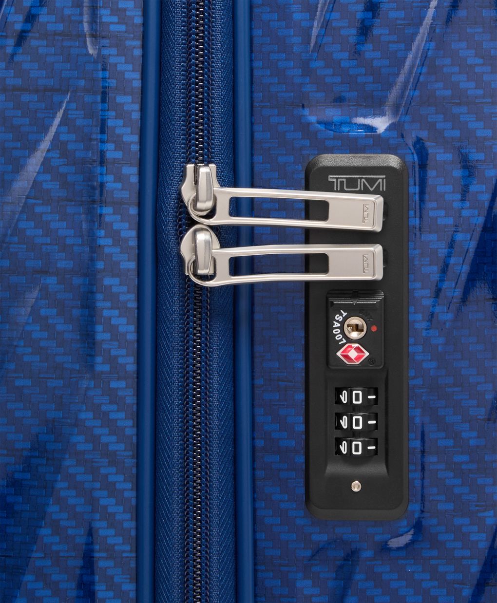 International 4 Wheeled Carry-On