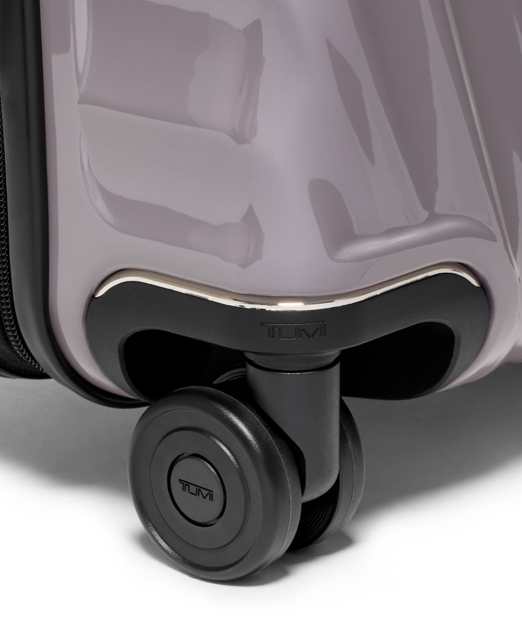 Continental Expandable 4 Wheeled Carry-On