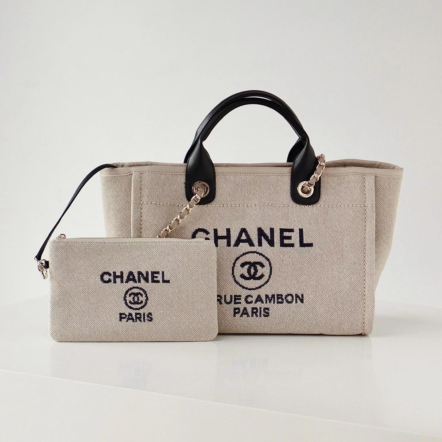 Chanel Canvas Chain Handbag Bag #nigo56221
