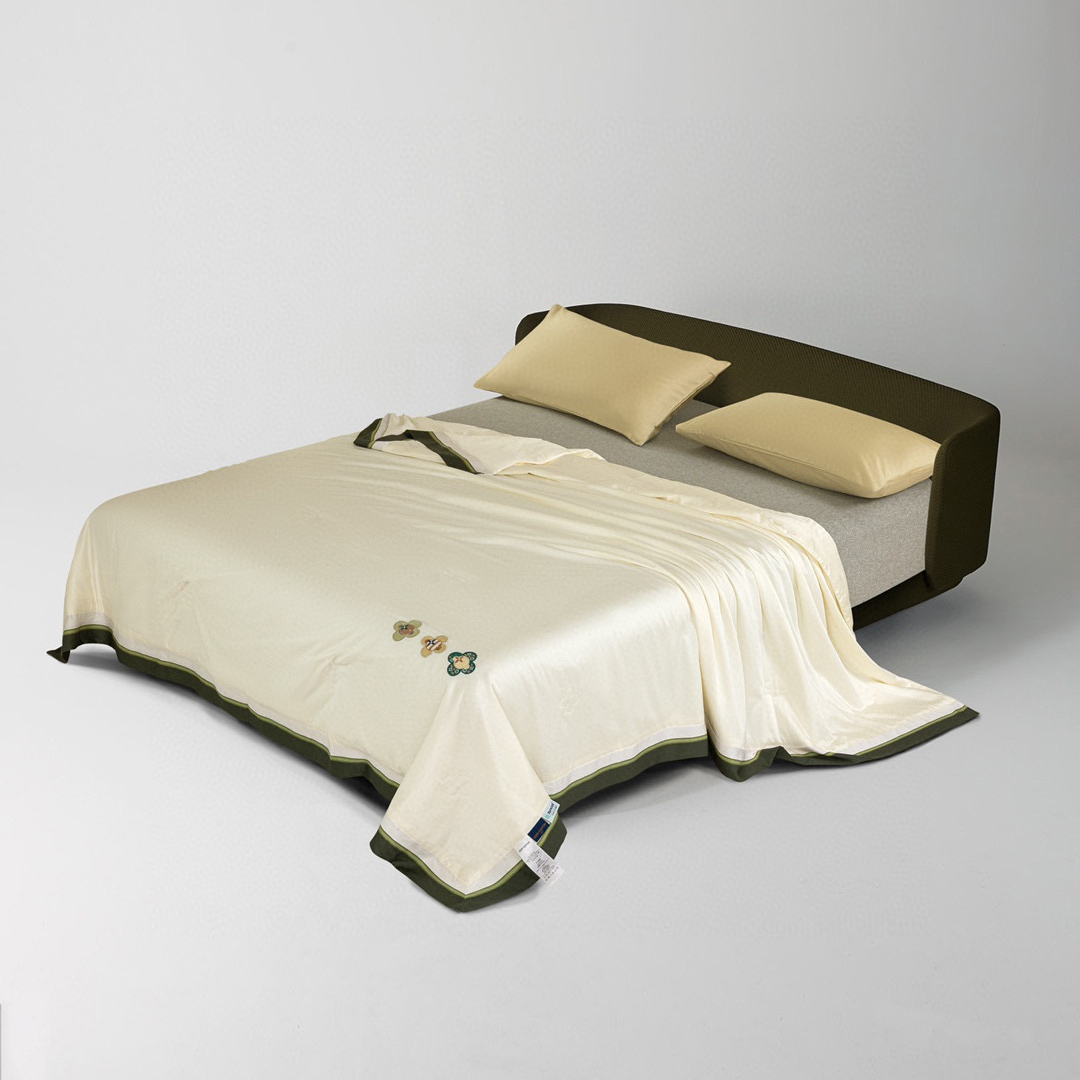 LouisVuitton NIGO Bedding Large Cotton Quilt Accessories #nigo94299